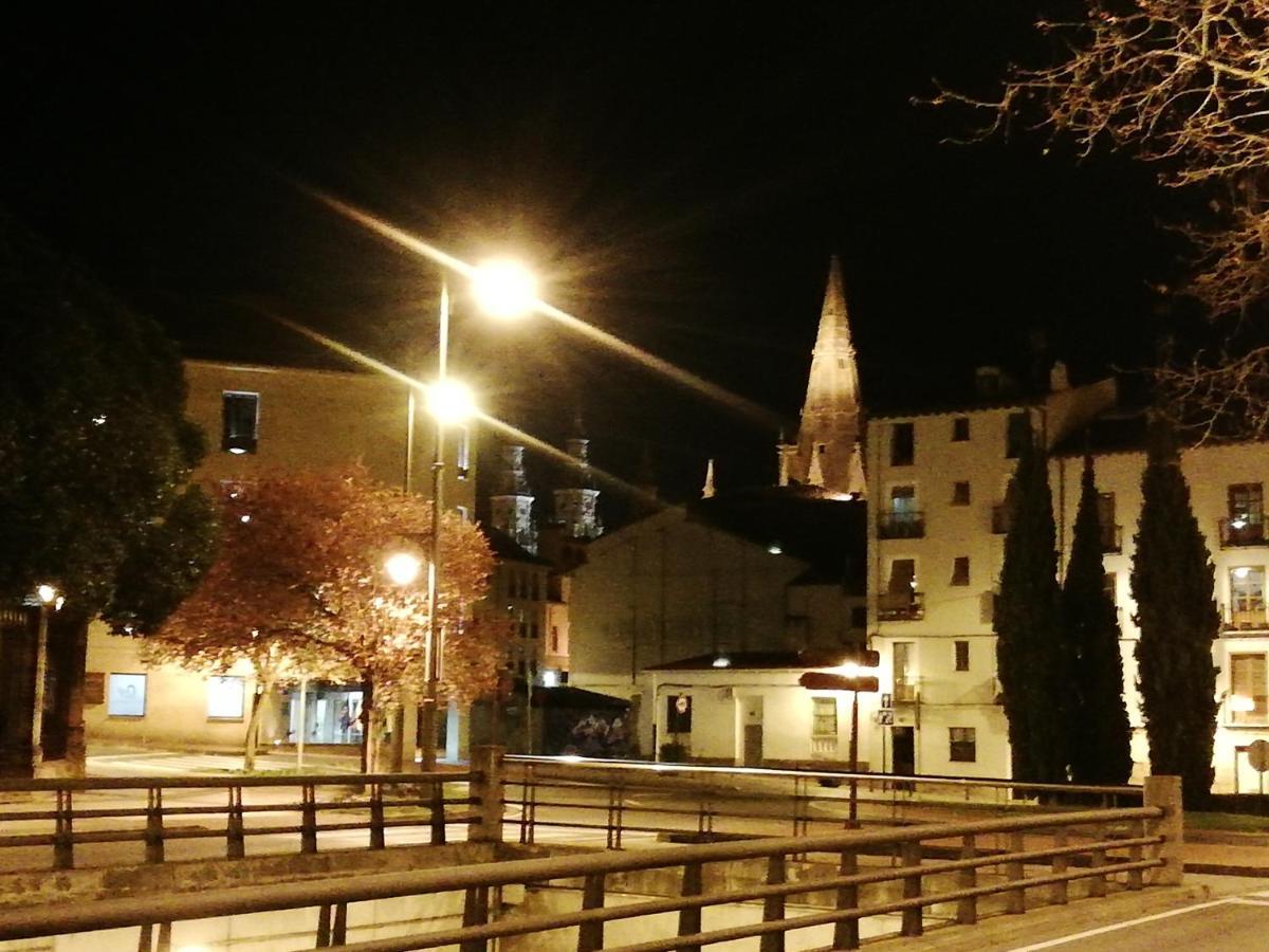 Apartamento Turistico Santiago Logroño Esterno foto