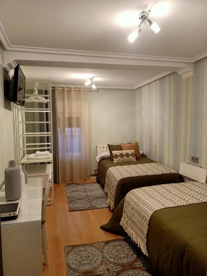 Apartamento Turistico Santiago Logroño Esterno foto