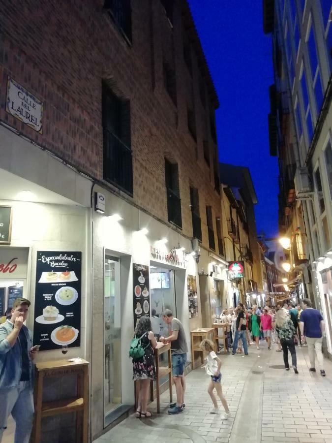 Apartamento Turistico Santiago Logroño Esterno foto