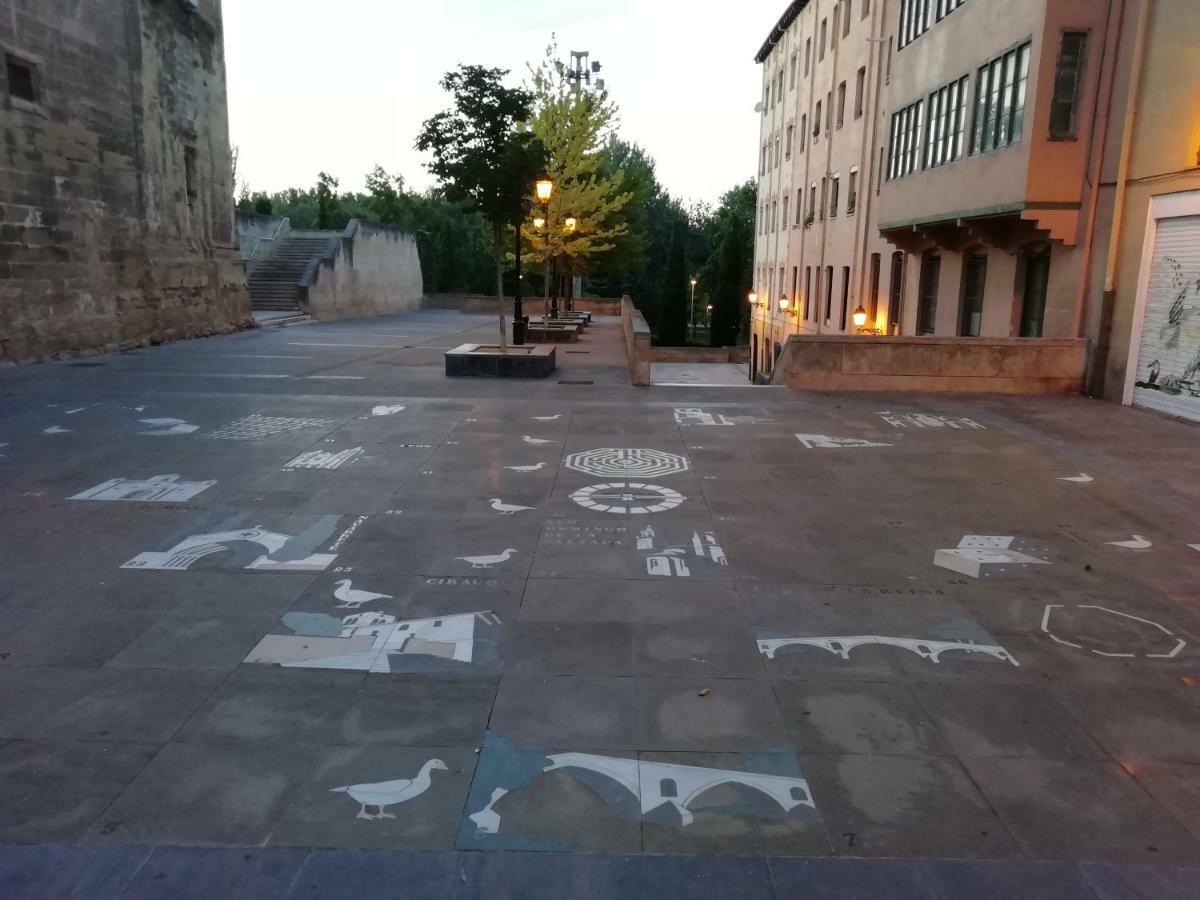 Apartamento Turistico Santiago Logroño Esterno foto